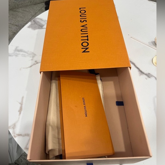 Louis Vuitton Lambskin Shake Slingback Pumps Black 41 - Picture 2 of 8